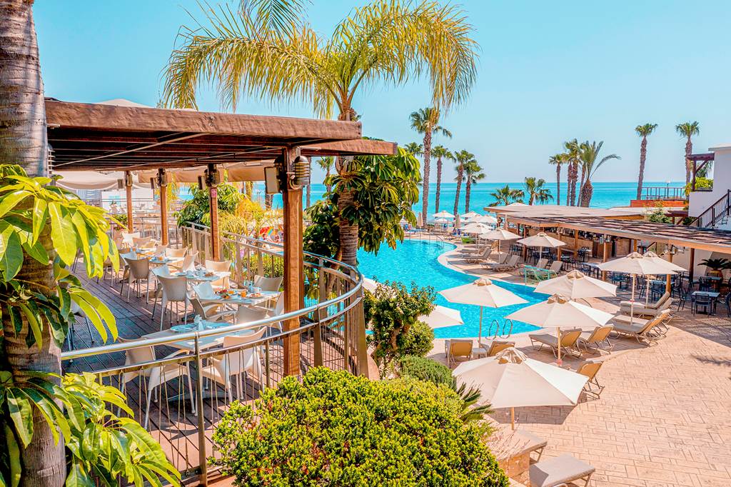LCA_74886_Louis_Althea_Beach_Hotel_0124_05.jpg