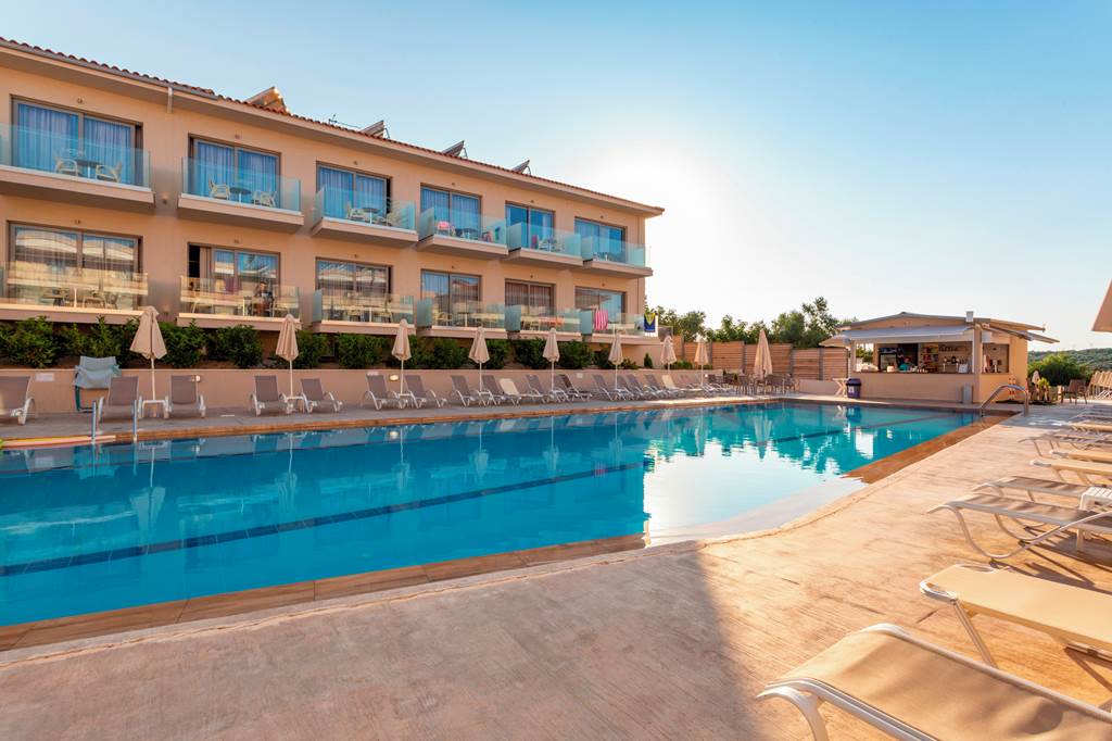 ZTH_74404_Karras_Grande_Resort_0719_18.jpg