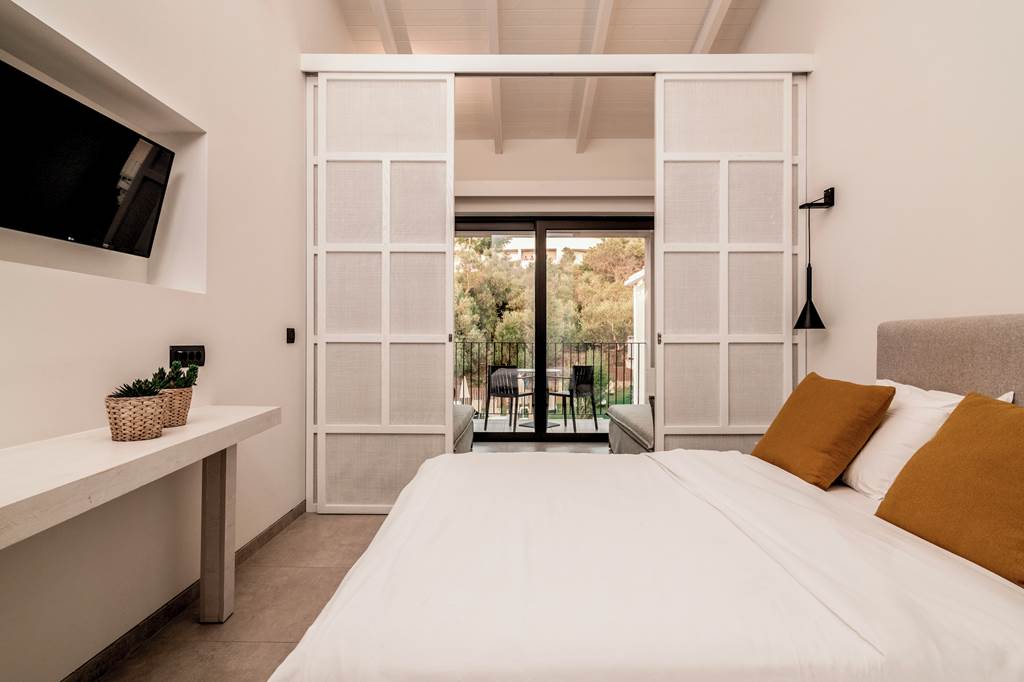 ZTH_82541_The_New_Beach_Hotel_0821_07.jpg