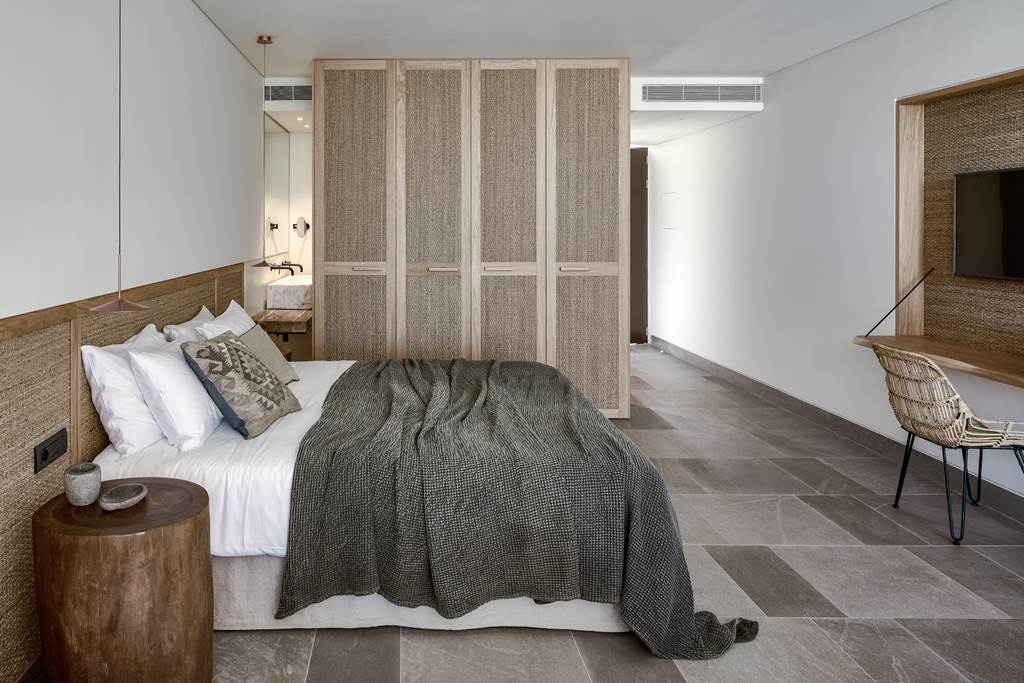 ZTH_77609_Olea_All_Suite_0818_04.jpg