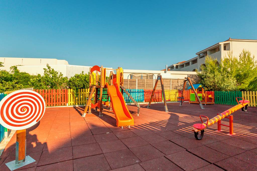 ZTH_74404_Karras_Grande_Resort_0719_14.jpg