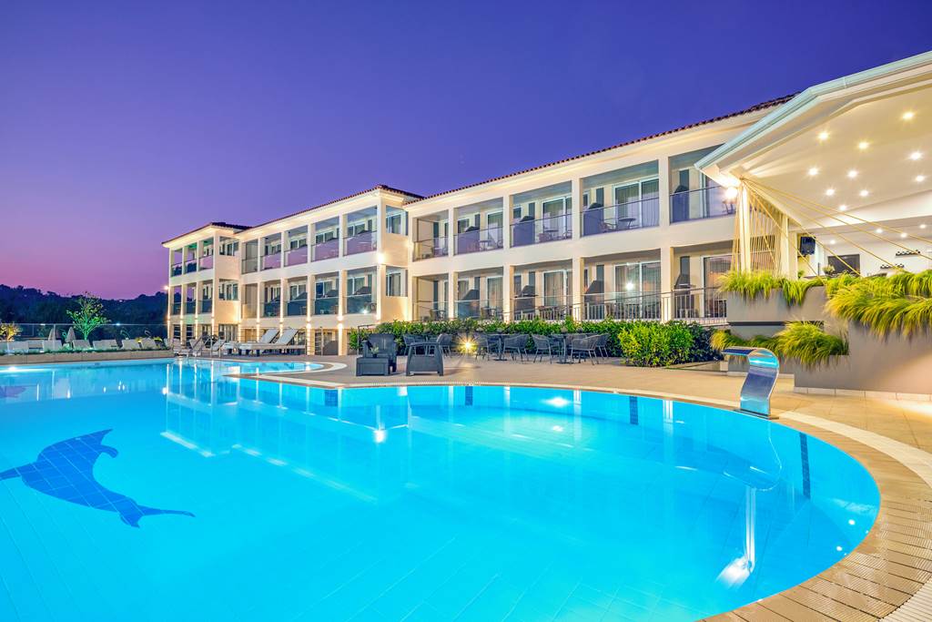 ZTH_70770_Park_Hotel_&_Spa_0719_03.jpg