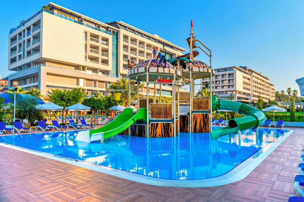 AYT_81430_Numa_Bay_Hotel_1220_05.jpg