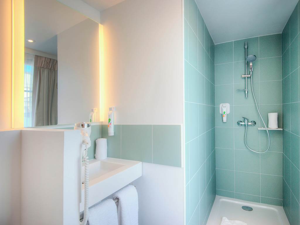 NCE_85584_Ibis_Styles_Nice_Centre_Gare_0523_03.jpg