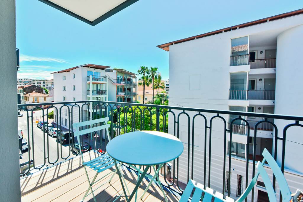 NCE_85274_Hotel_La_Villa_port_D'Antibes_0125_01.jpg
