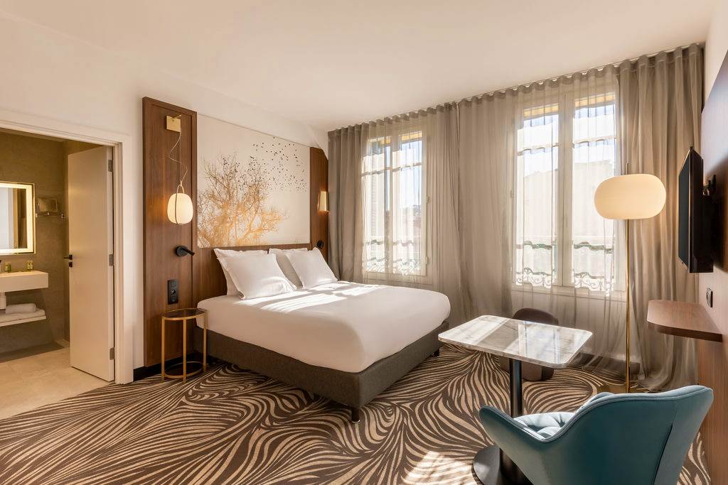 NCE_68801_Hotel_Apollinaire_Nice_0322_02.jpg