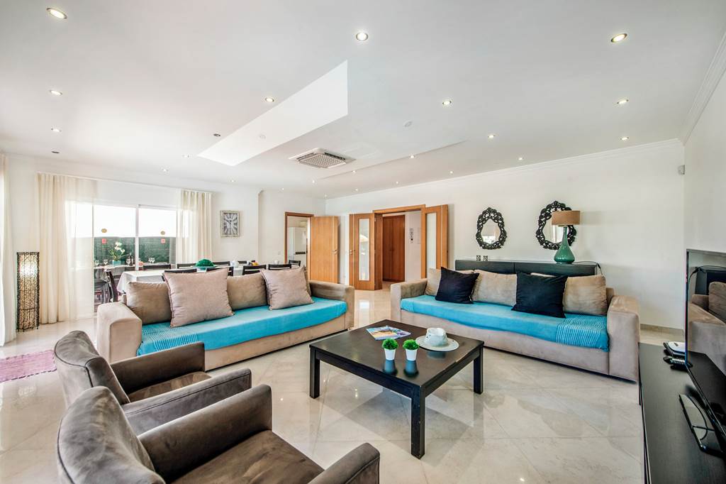 FAO_87752_Villa_Helene_Norvilla_0624_05.jpg