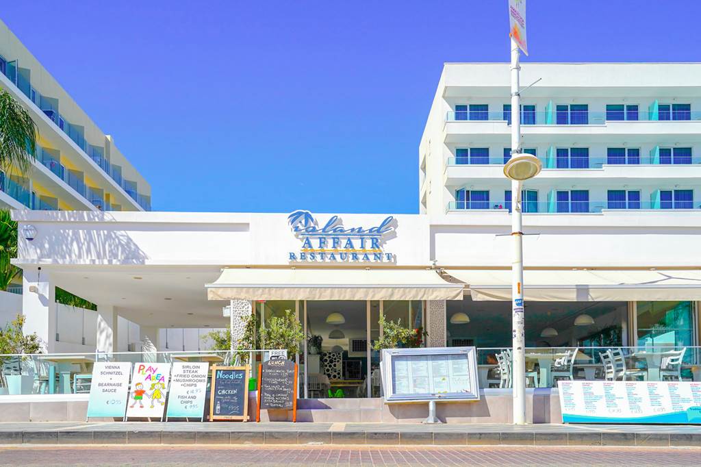 LCA_72707_Melini_Hotel_Suites_0922_02.jpg