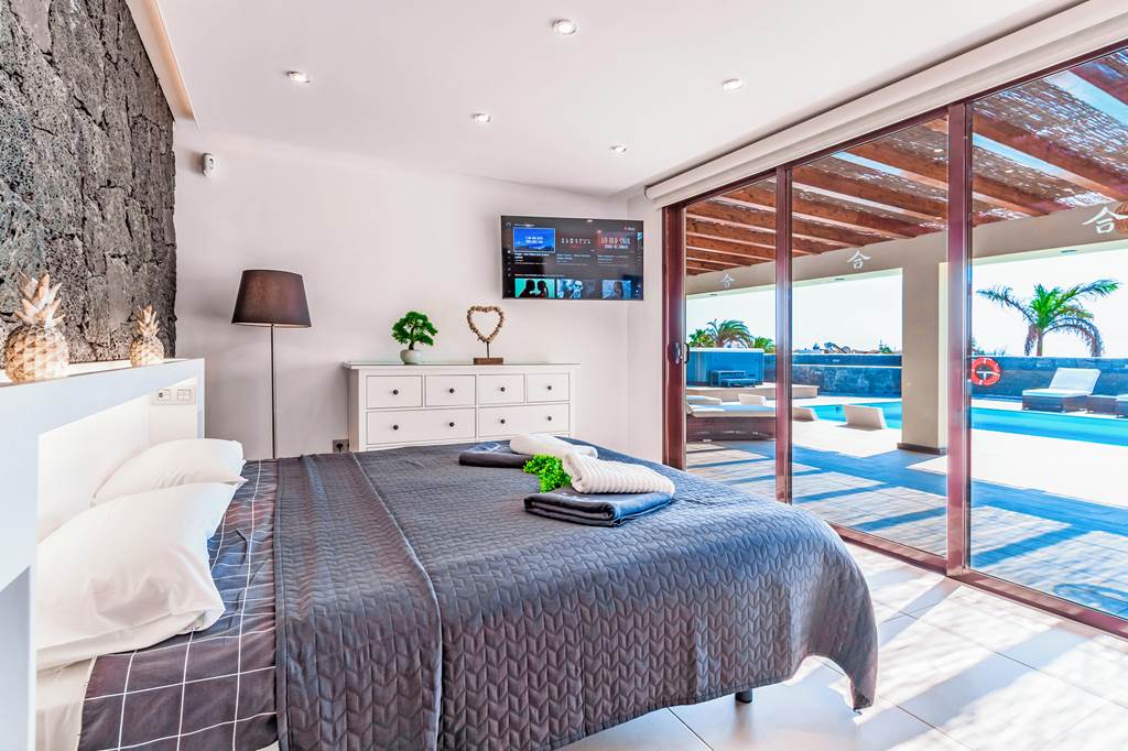 ACE_83455_Villa_Anyaval_1221_16.jpg