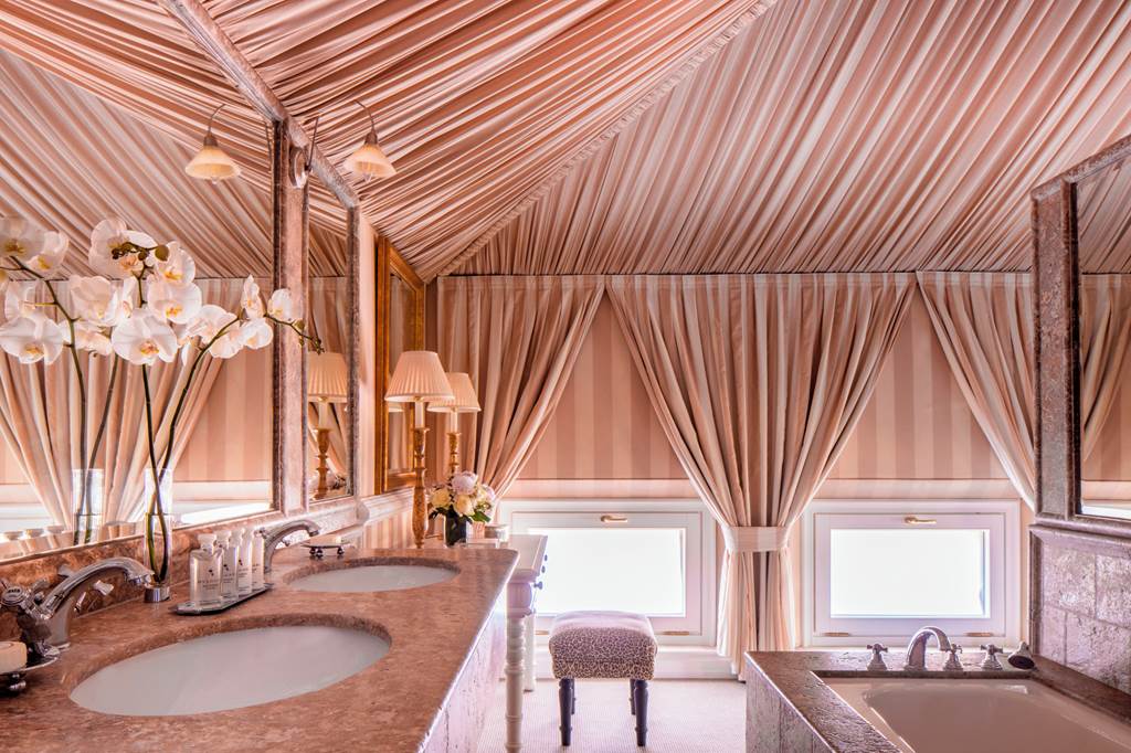 AGP_81218_Anantara_Marbella_Villa_Padierna_Palace_Benahavis_Marbella_Resort_0124_18.jpg