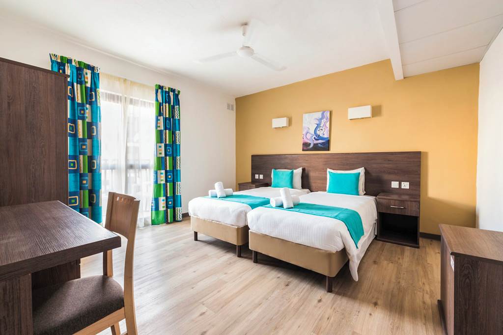 MLA_84230_Sunseeker_Holiday_Complex_0922_02.jpg