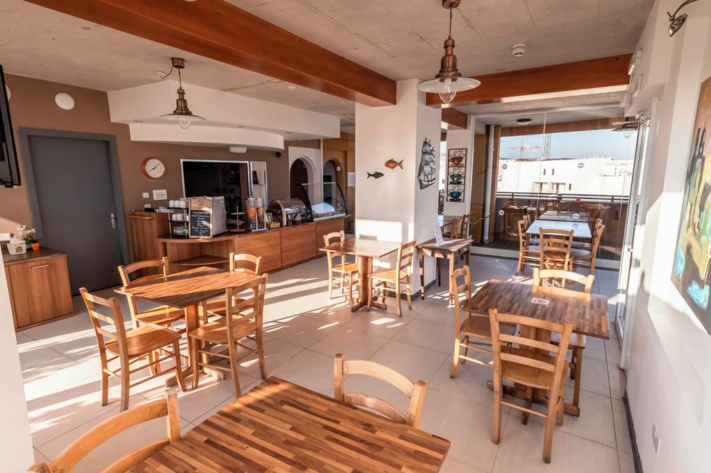 MLA_84230_Sunseeker_Holiday_Complex_0922_07.jpg