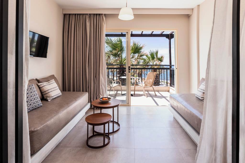 PFO_77100_Louis_Paphos_Breeze_0724_19.jpg