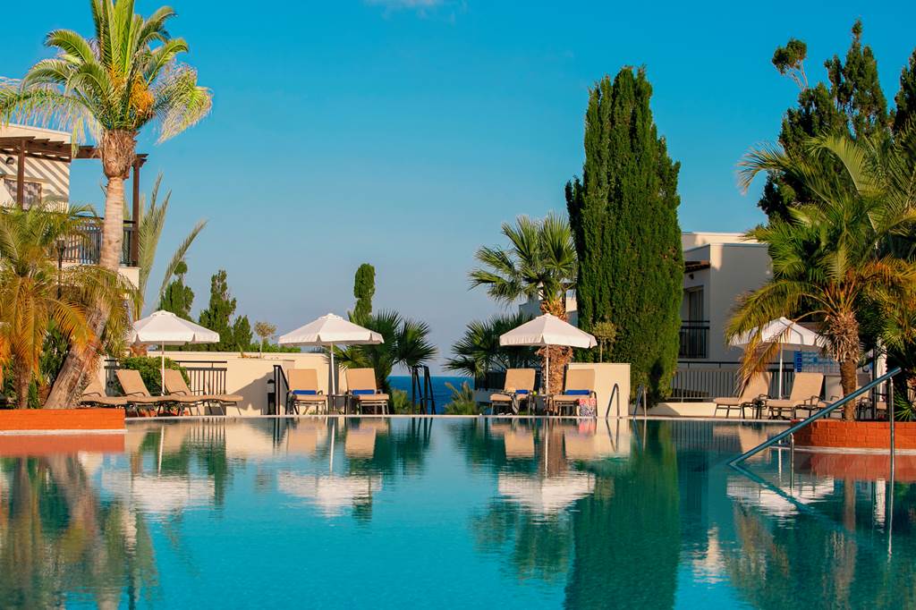 PFO_77100_Louis_Paphos_Breeze_1023_01.jpg