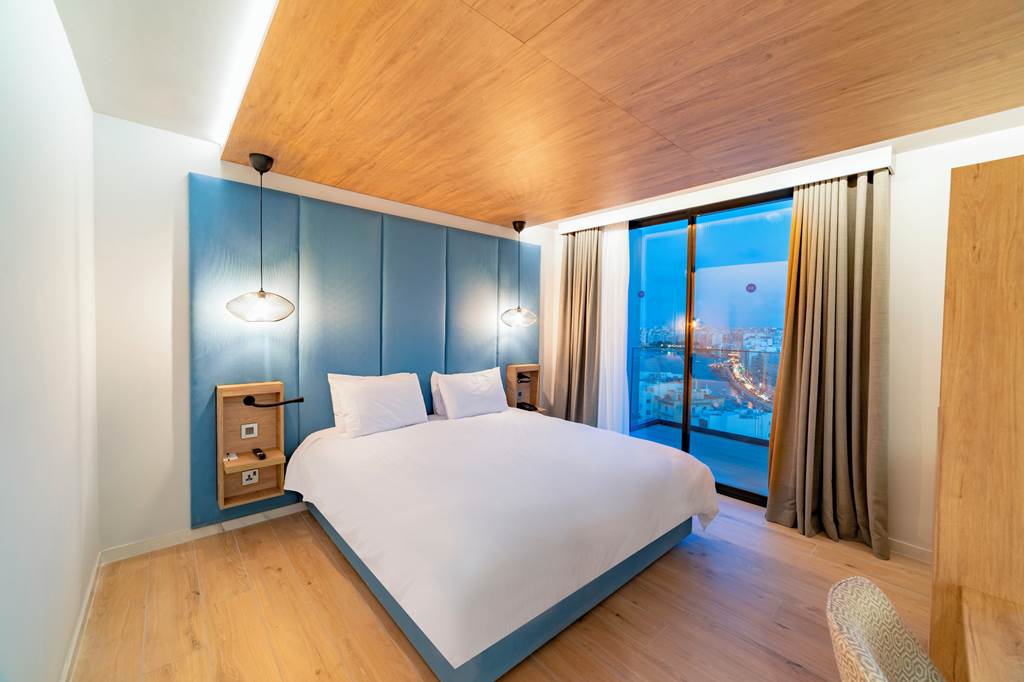 MLA_83404_Mercure_St_Julians_1021_03.jpg