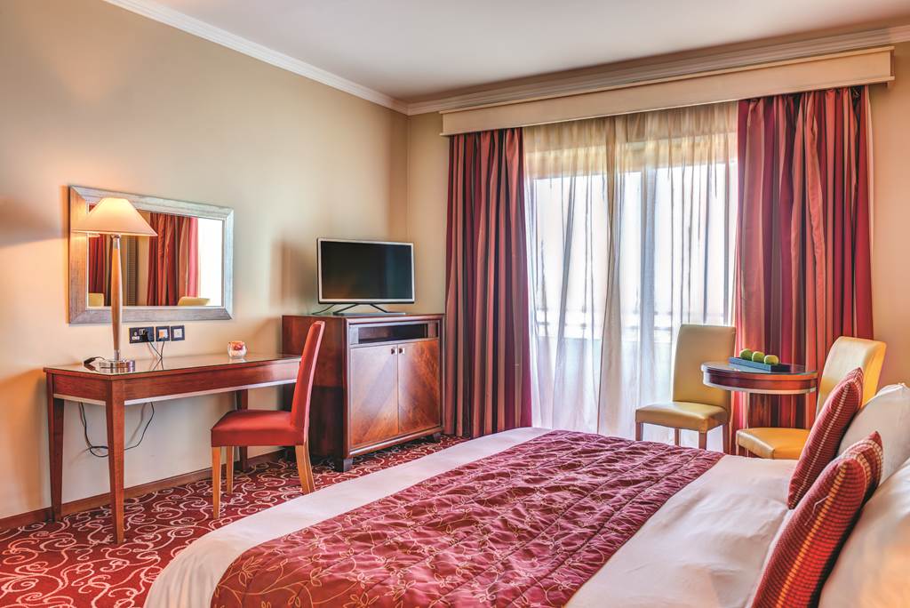 MLA_72791_Radisson_Blu_Resort_St_Julians_1215_02.jpg