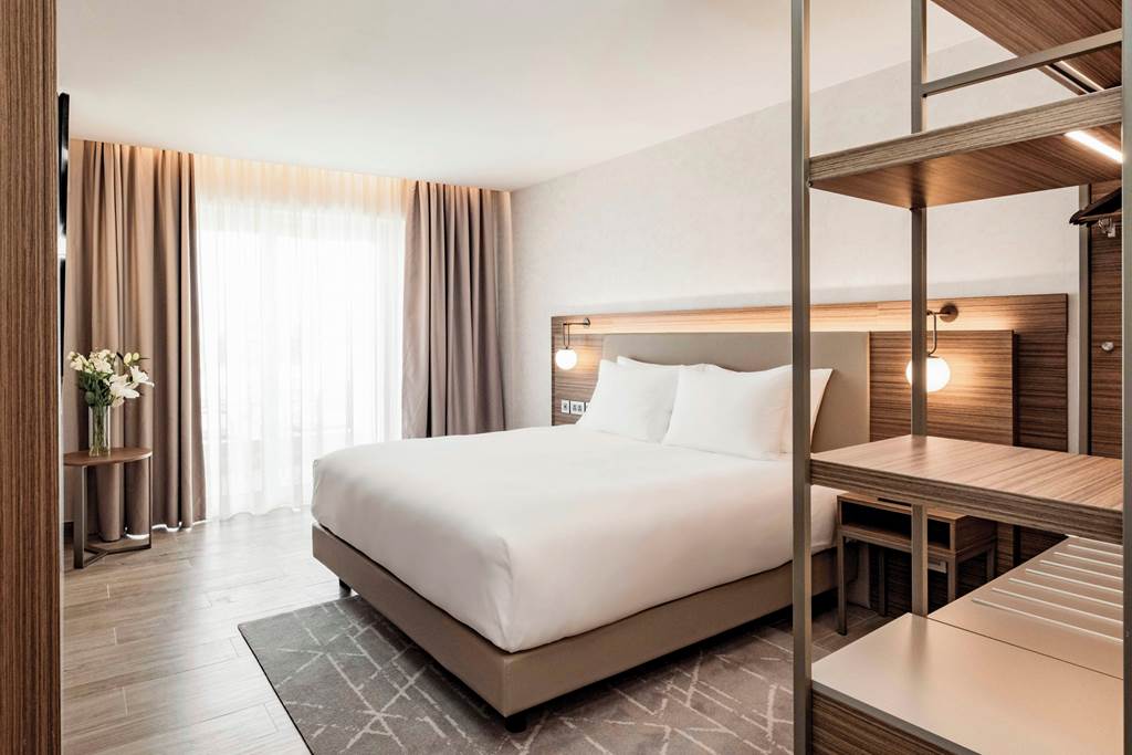 MLA_89155_AC_Hotel_St_Julians_0125_18.jpg