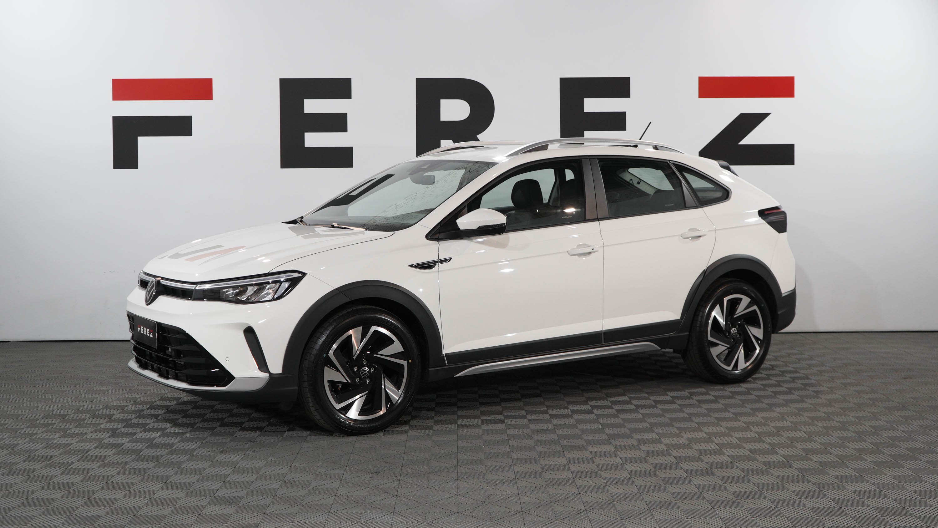 volkswagen NIVUS HIGHLINE 1.0 200TSI AT