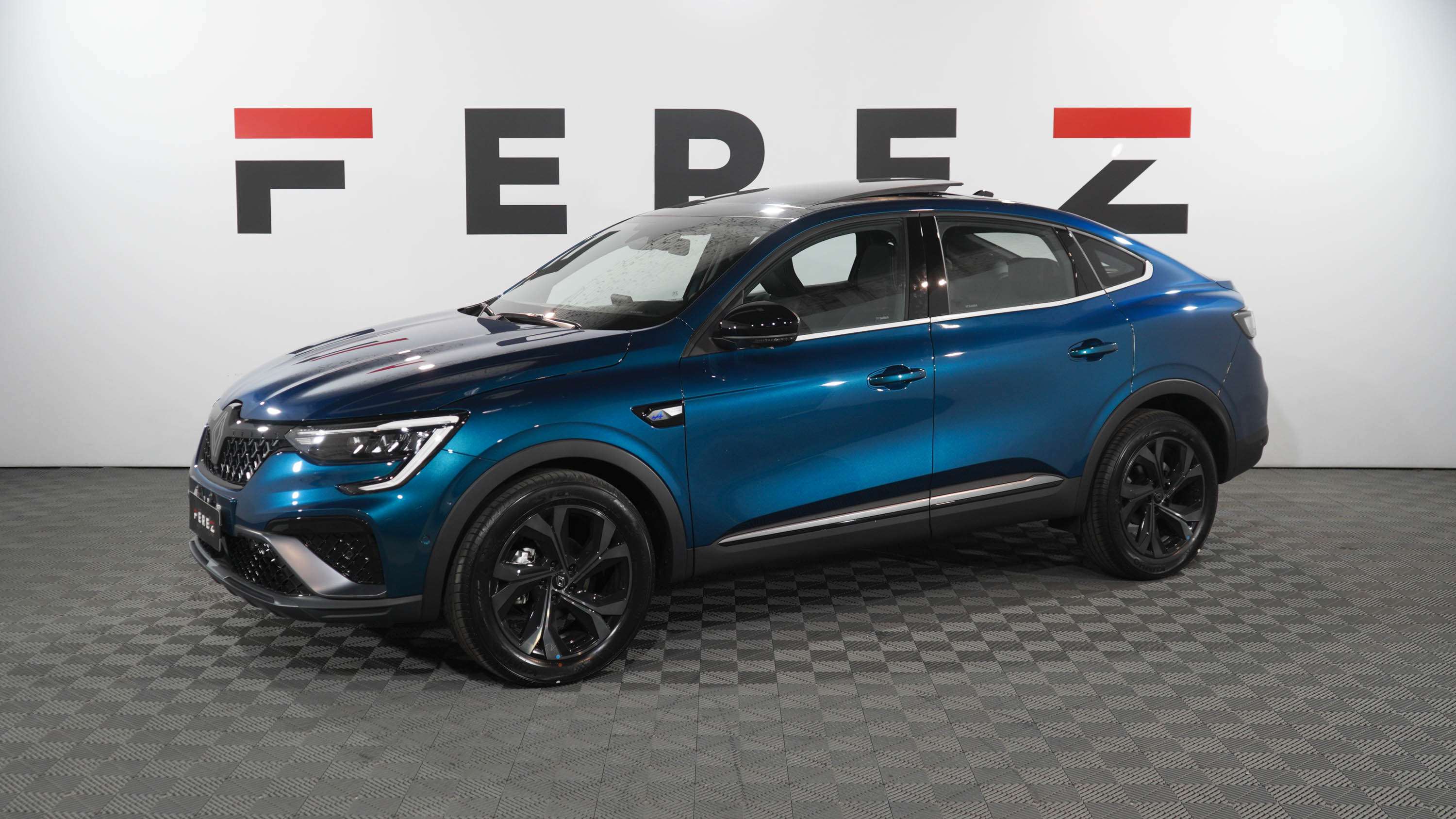 renault ARKANA 1.3 E-TECH ALPINE HYBRID AT