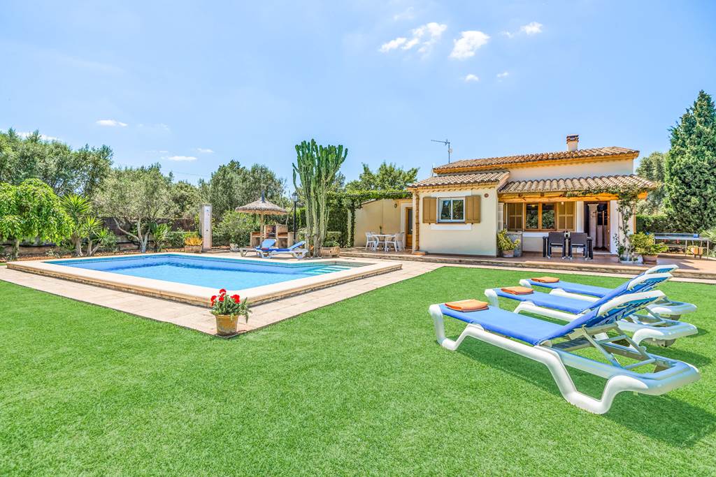 PMI_77402_Villa_Can_Canto_1217_02.jpg