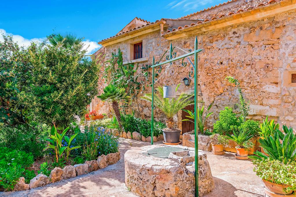 PMI_75402_Villa_Can_Oliva_0120_13.jpg