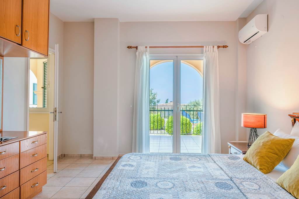 EFL_85926_Villa_Mihas_0823_12.jpg