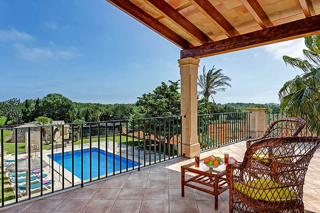 PMI_75442_Villa_Deu_Quarterades_0417_05.jpg