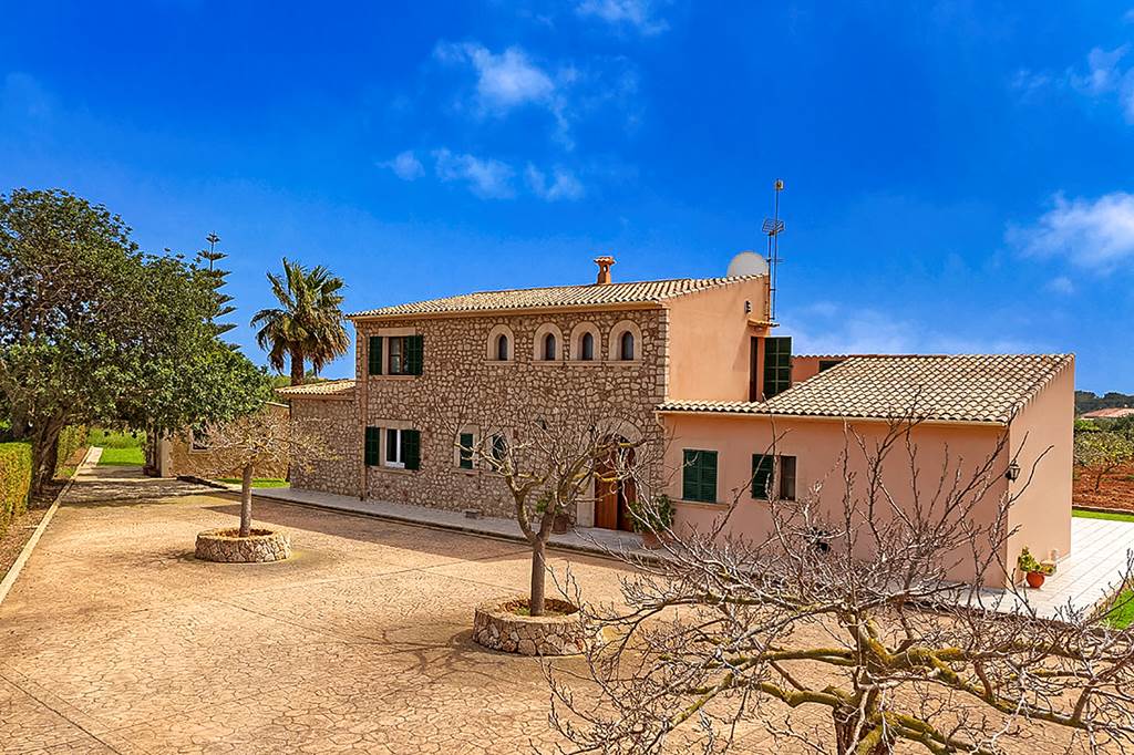 PMI_75442_Villa_Deu_Quarterades_0417_23.jpg