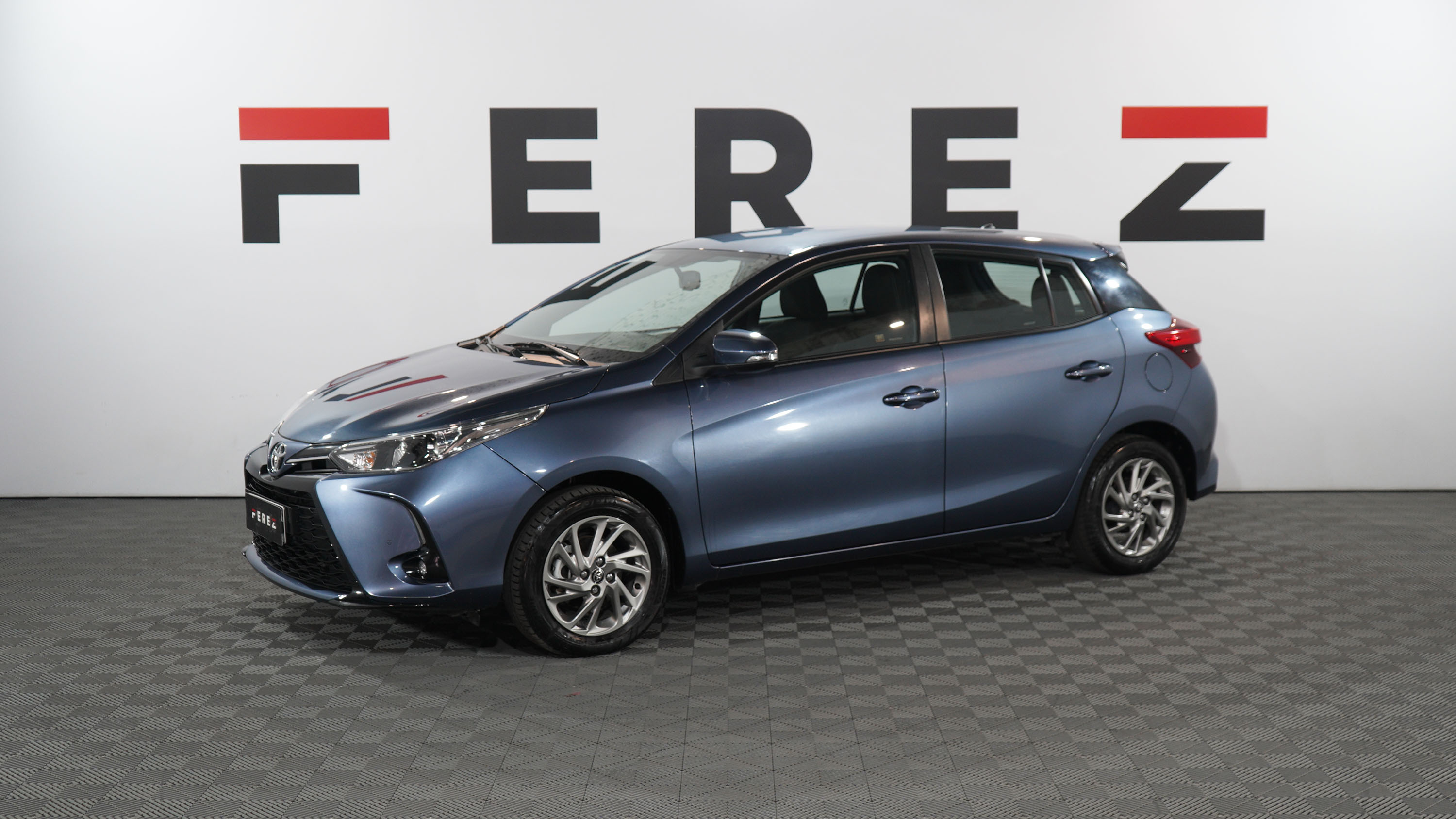 toyota Yaris xls 1.5 MT