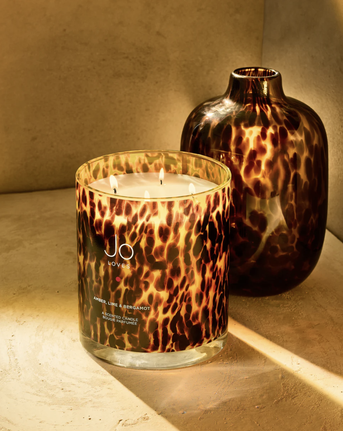 Jo Loves - A Luxury Candle Amber, Lime & Bergamot 2200g