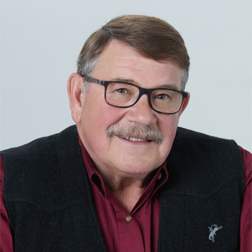 Dennis Neeland | Real Estate Agent | (620) 639-0505