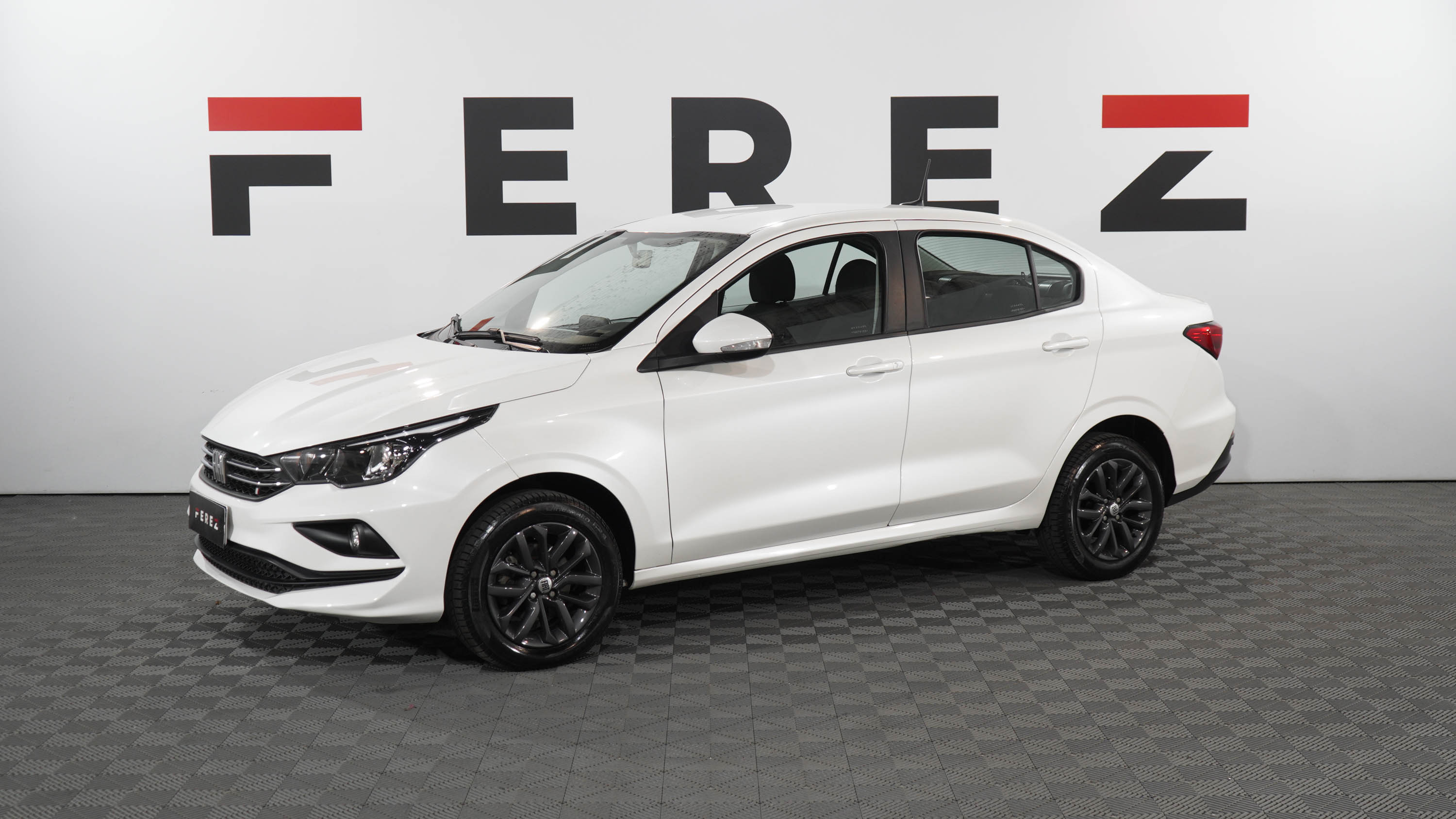 fiat Cronos drive 1.3 MT