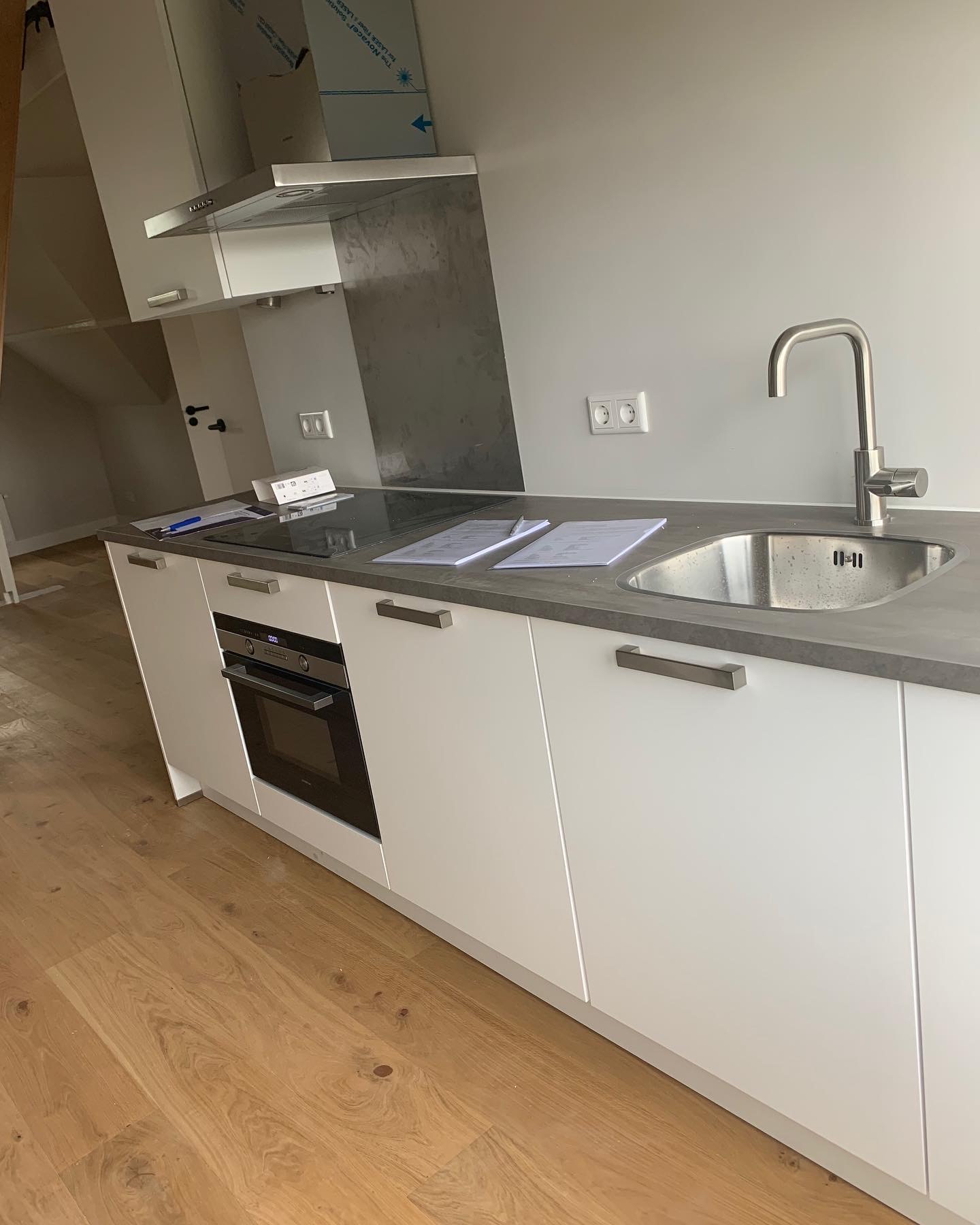 img of https://v5.airtableusercontent.com/v3/u/47/47/1762639200000/V5iRn2_dhvfwRxXUc_IE1w/4tosmWq3RlY-sNL2tJFz6K3ilL8ooK5xE0dDVE06dLkvndnqHpc1E0mRJ11PTRnAHlm_7Q7SIOXlghYWRKRD_r80bkSqhVbyJXdE1TyjCQhMO4-Zq-vuf6KxeWkY7CvKZag2UENzAXjyUMxLQzr5WA/TEw2wB8Em3wVo0srbklHihel7NKii16jl4aLyqk1L5I