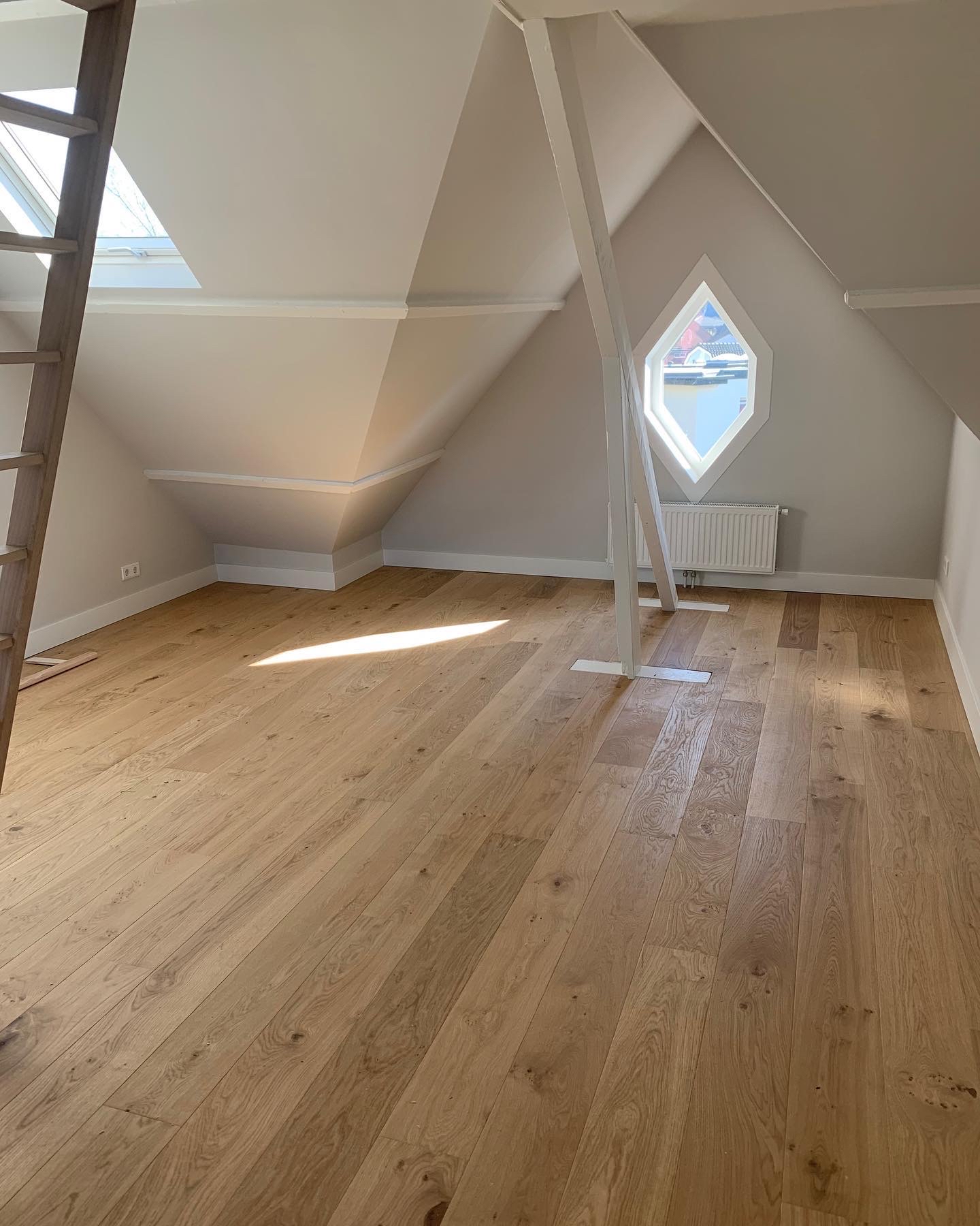 img of https://v5.airtableusercontent.com/v3/u/47/47/1762639200000/r6PBRqtghe60Vwo3ZFrzUg/U0axtRPdvY2oZ2dFTsTZ6nmeNFsyjcGeriM35rvuqundEDvJqtyPBrvfymE5aaZIRGuuZysG-fKBNedAasnDVoZLPNNMOoQjImaZ0dWrR-jYsAh30_fOyy0__J23GXmpXWKKSvYrLuoHSi1NhCSxvg/frSzZg_fIviK1JbKp9KnlsKiaEsUYkdeC76MJlgQF0E