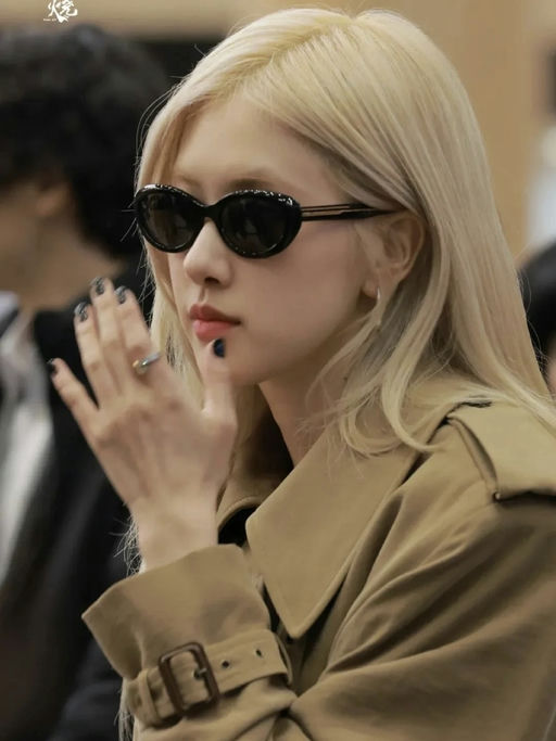 【Rose 同款羊毛风衣】【只要 $152】  