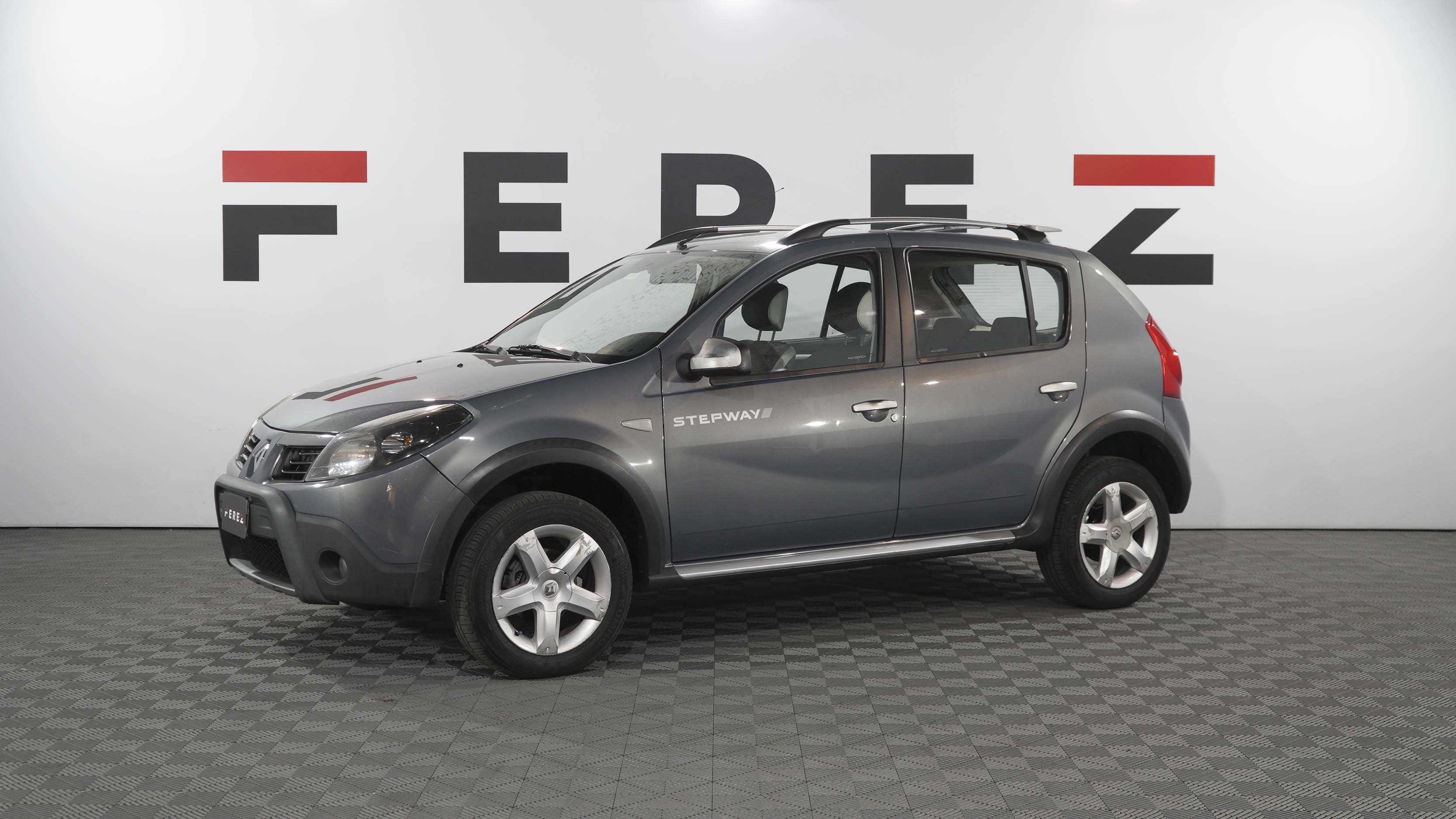renault Sandero stepway confort 1.6 MT