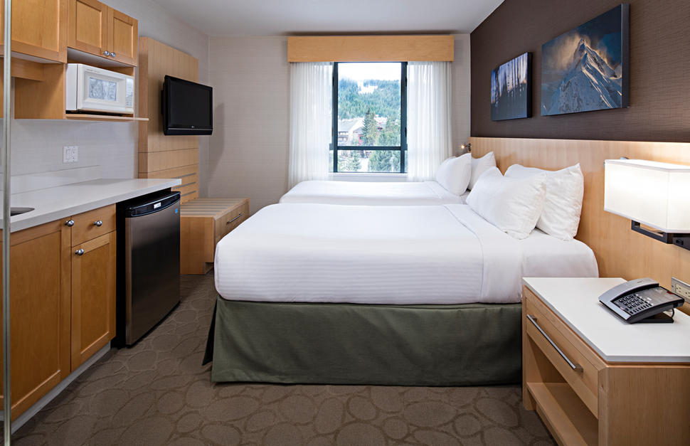 Delta-Whistler-Village-Suites-12.jpg