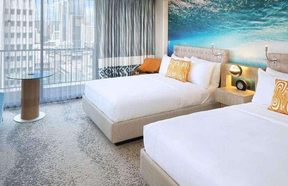 Outrigger-Waikiki-Beachcomber-Hotel-12.jpg