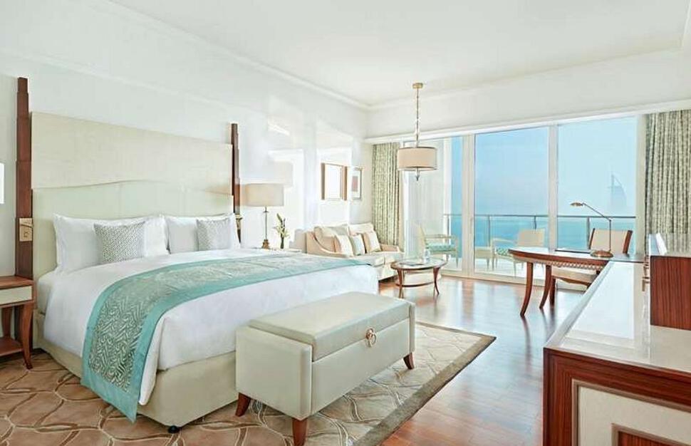 Waldorf-Astoria-Dubai-Palm-Jumeirah-5.jpg