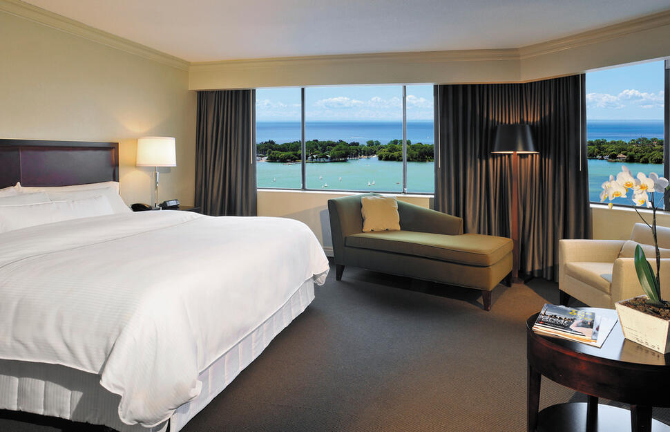 The-Westin-Harbour-Castle-5.jpg