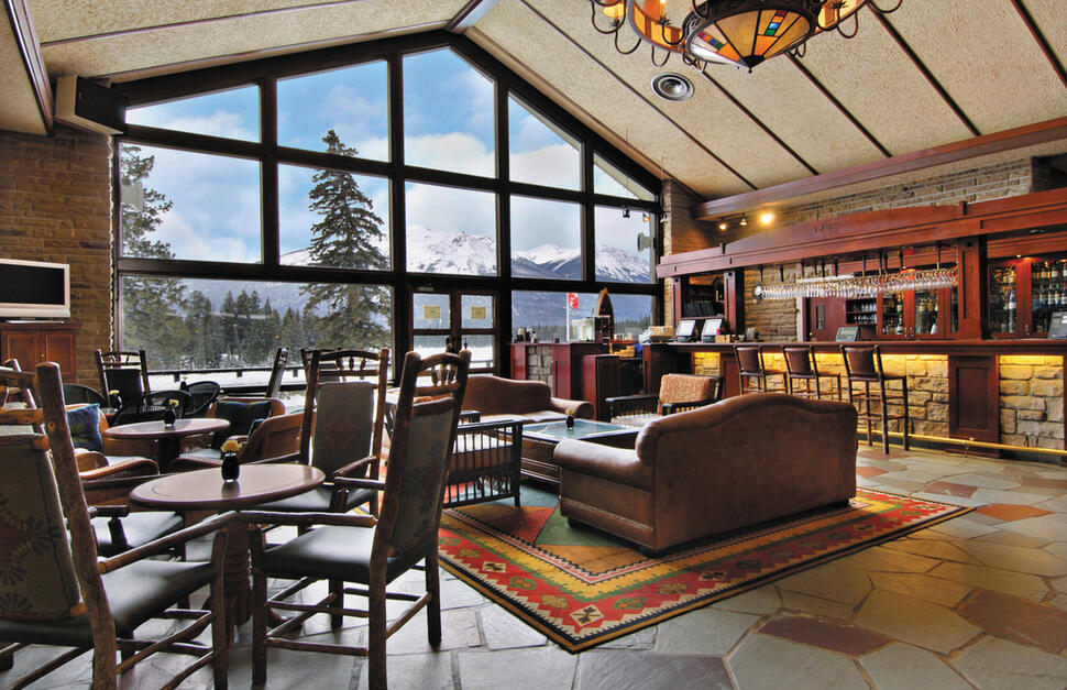 Fairmont-Jasper-Park-Lodge-4.jpg
