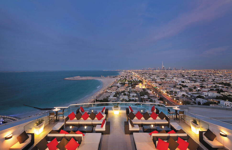 The-Jumeirah-Beach-Hotel-8.jpg