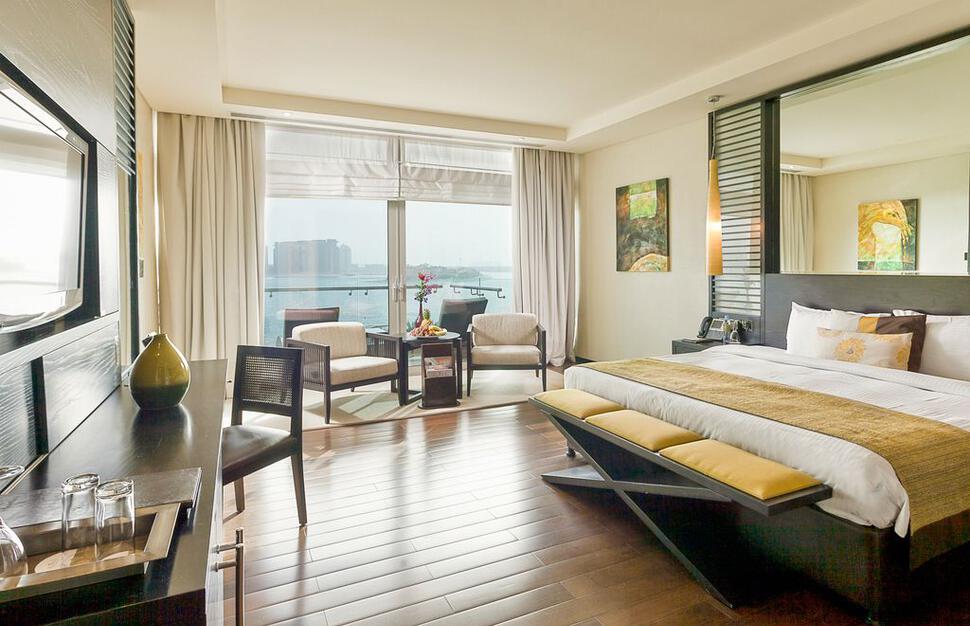Rixos-The-Palm-Dubai-Hotel-and-Suites-5.jpg