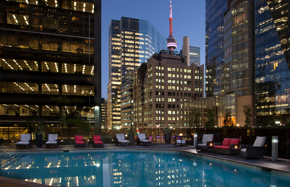 Hilton-Toronto-1.jpg