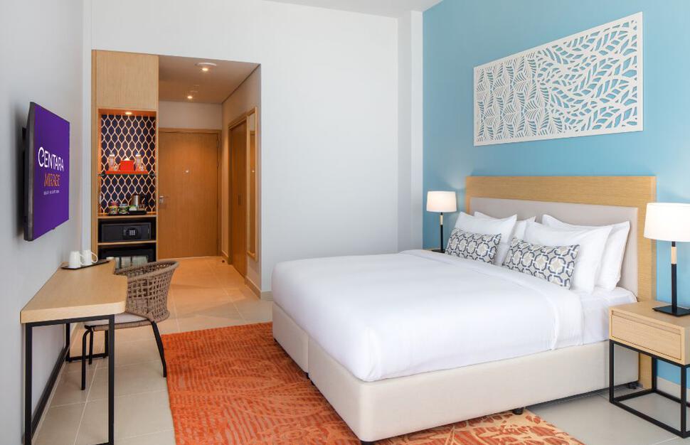 Centara-Mirage-Beach-Resort-Dubai-20.jpg