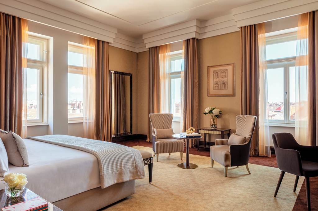 BUD_70703_Anantara_New_York_Palace_Budapest_Hotel_0225_06.jpg