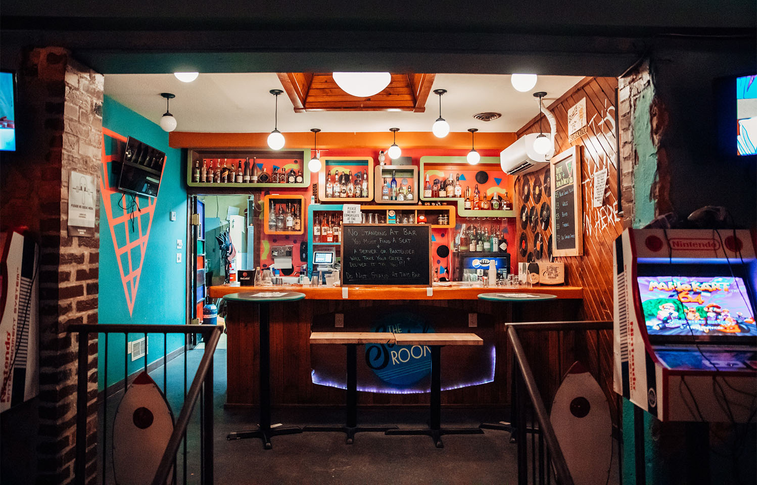 Come to Social Room for a fun dinner or night out with friends in Columbia, MO.