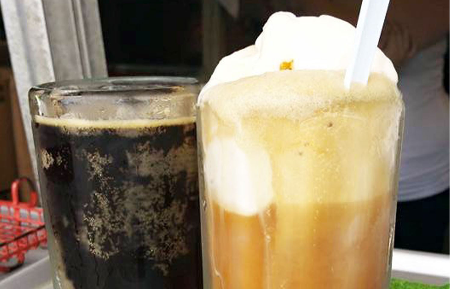 Come to Mugs Up Drive In to relax and snack in Columbia, MO.