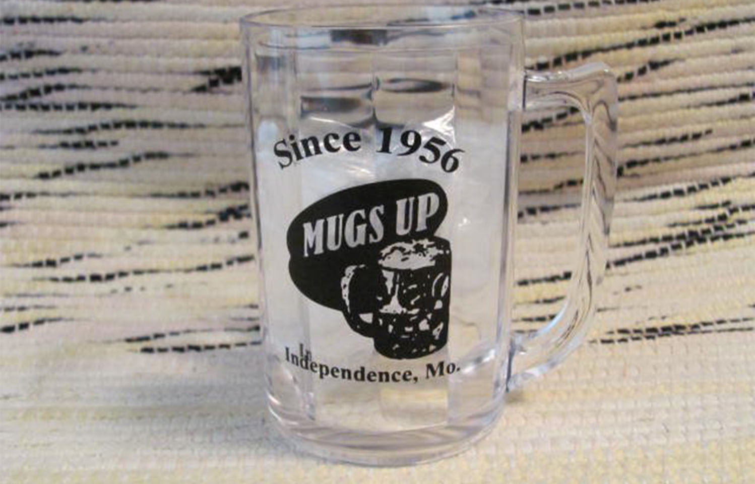 Mugs Up Drive In is an authentic 1950's drive-in in Columbia, MO.