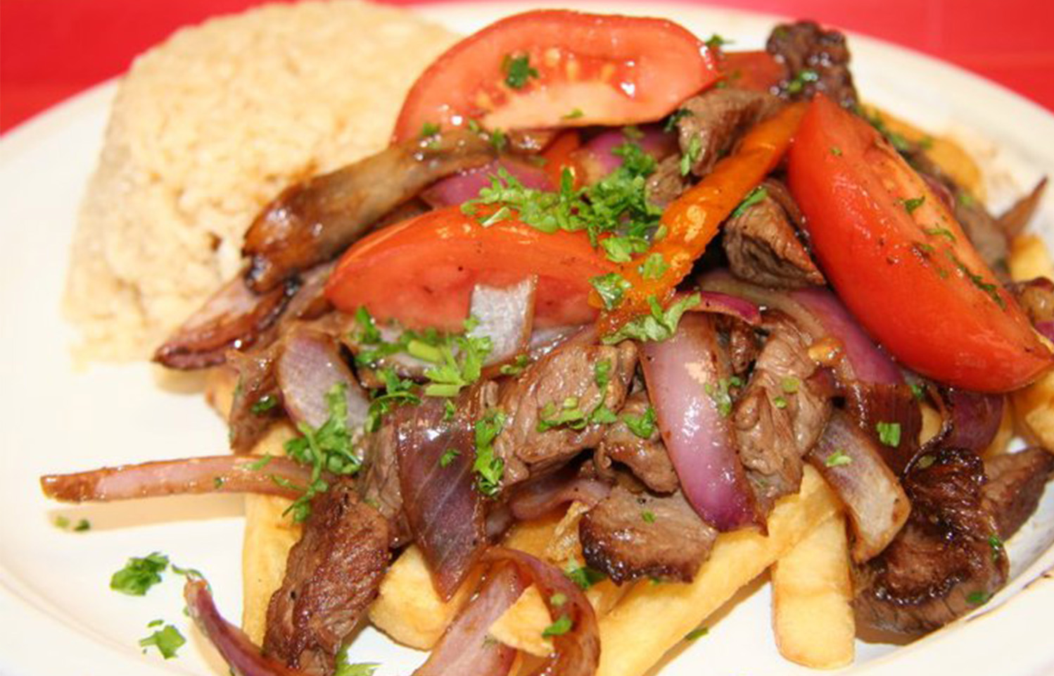 Order fresh & delicious pizza at Deuce Pub & Pit in Columbia, MO.